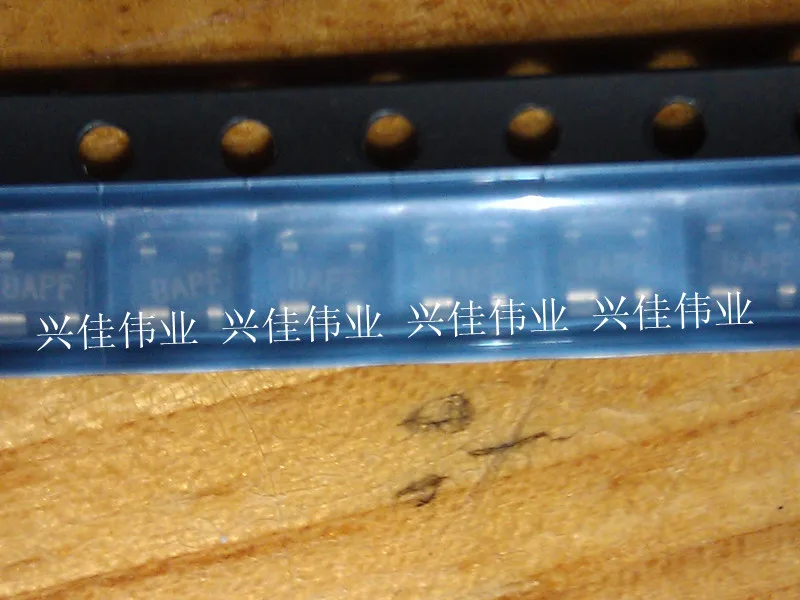 

Original 5pcs/ STM811SW16F 8APF 2.93V SOT143