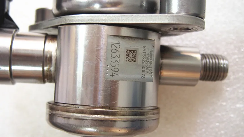 Подлинный топливный насос высокого давления 12622475 подходит для Бьюика Шевроле GMC