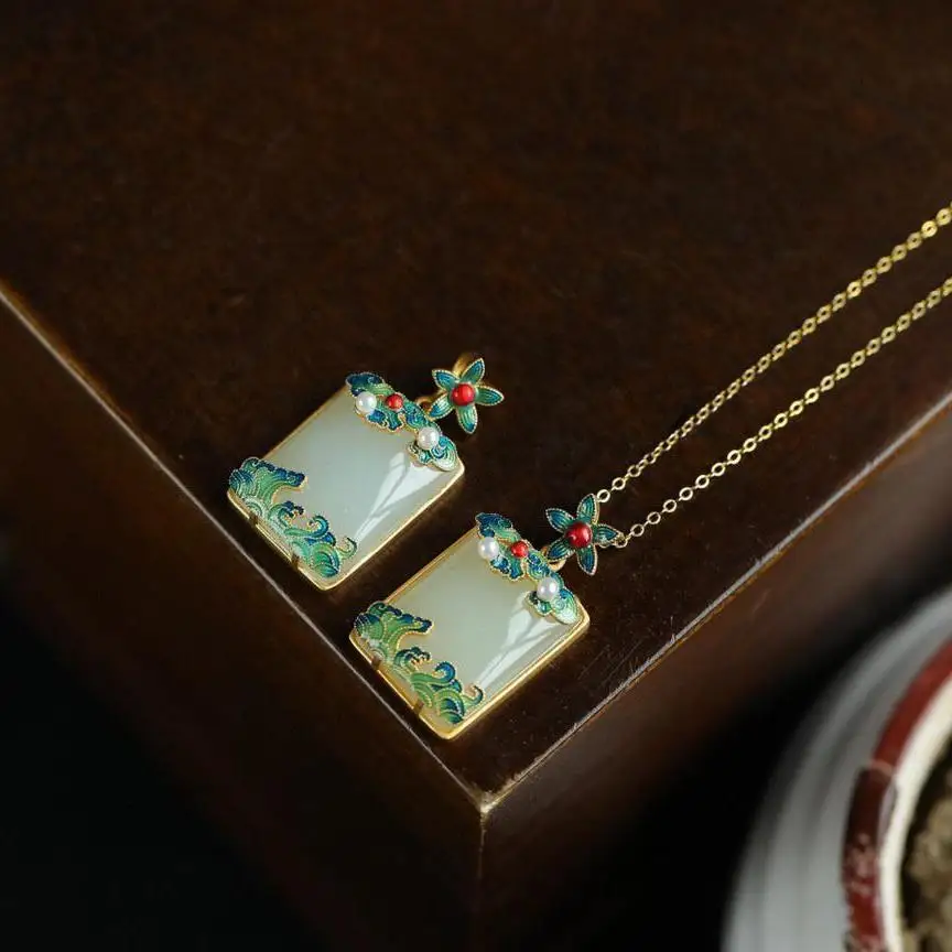 

Designer unique creative new Hetian jade rectangular necklace pendant retro Chinese style ladies jewelry