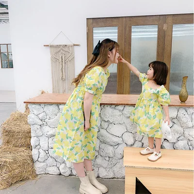 

Family Matching Clothing 2021 Summer New Mother and Daughter Dress Kids Dresses for Girls Baby Holiday Style Beach Casual Dress