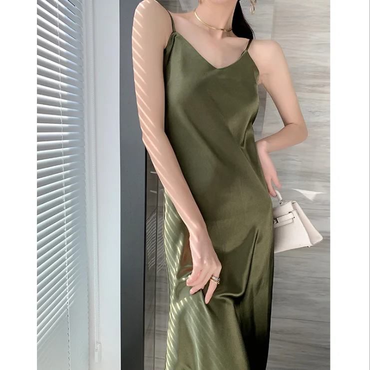 2020 dress women summer new diagonal cut sexy strapless dress with halter top green sheen European and American style commuting
