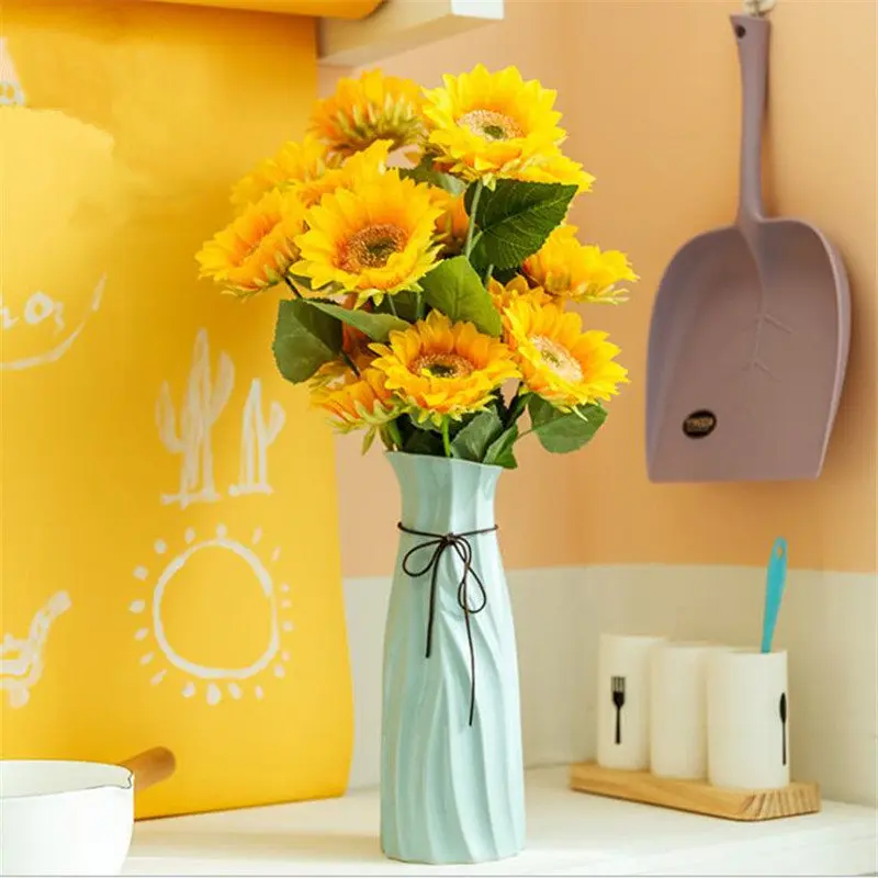 

1pcs Sunflower Artificial Flowers Sardinia Sunflower Bouquet Silk Flower Hotel Wedding Home Decoration Simulation Fake Flowers