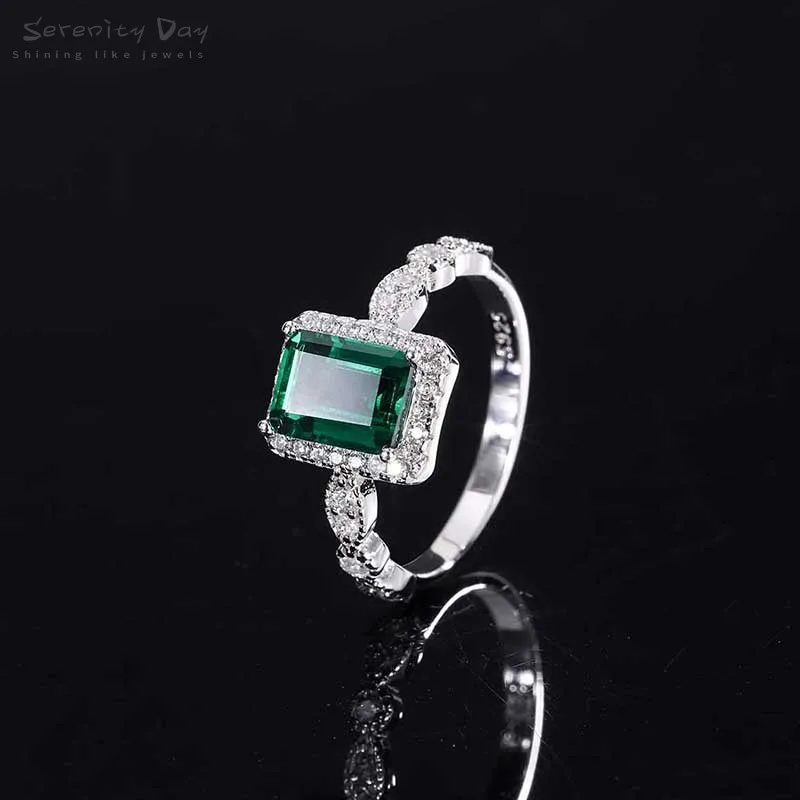 

Serentiy Day Small Emerald Gemstone Ring Vintage S925 Sterling Silver Women Wedding Rings Party Cocktail Jewelry Drop Shipping