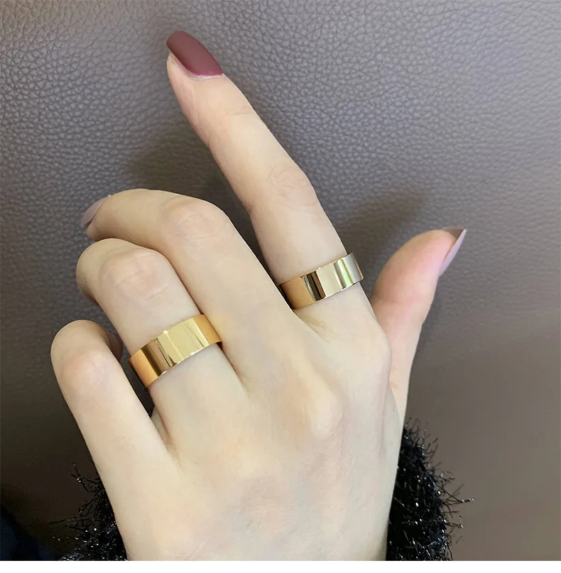 

YUN RUO 2021 Fashion Simple Gold Color Smooth Couple Ring Titanium Steel 18 K Rose Gold Index Finger Ring For Female Never Fade