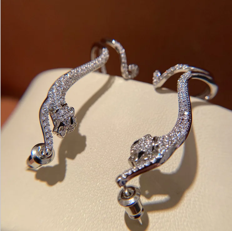 

2021 new arrivals Ear bone clip earrings animal creative earrings