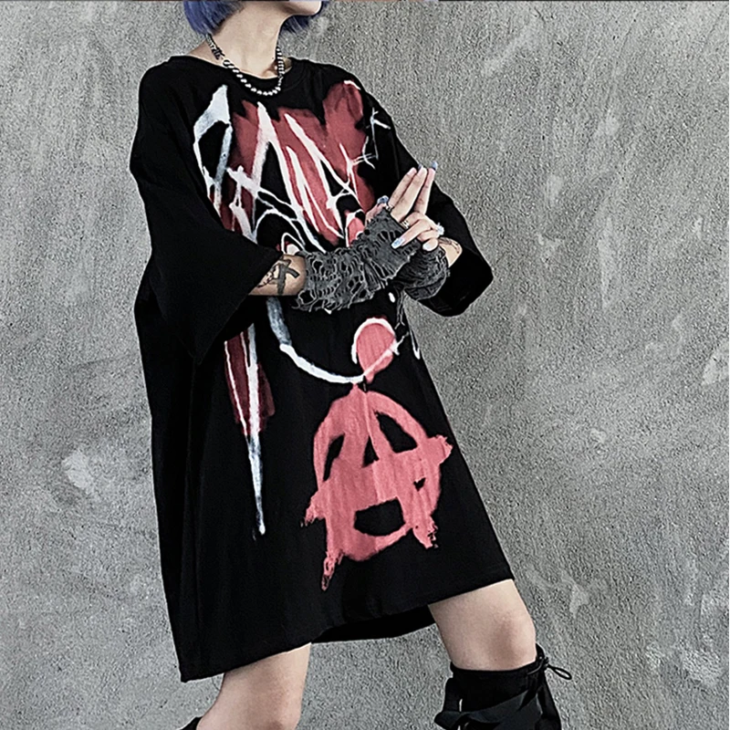 

Funny Cartoon Manga Graphic Print Unisex Oversize T Shirt Anime Women Shirt Sleeve Hip Hop Men Tops 2021 Boy Loose Punk Clothing