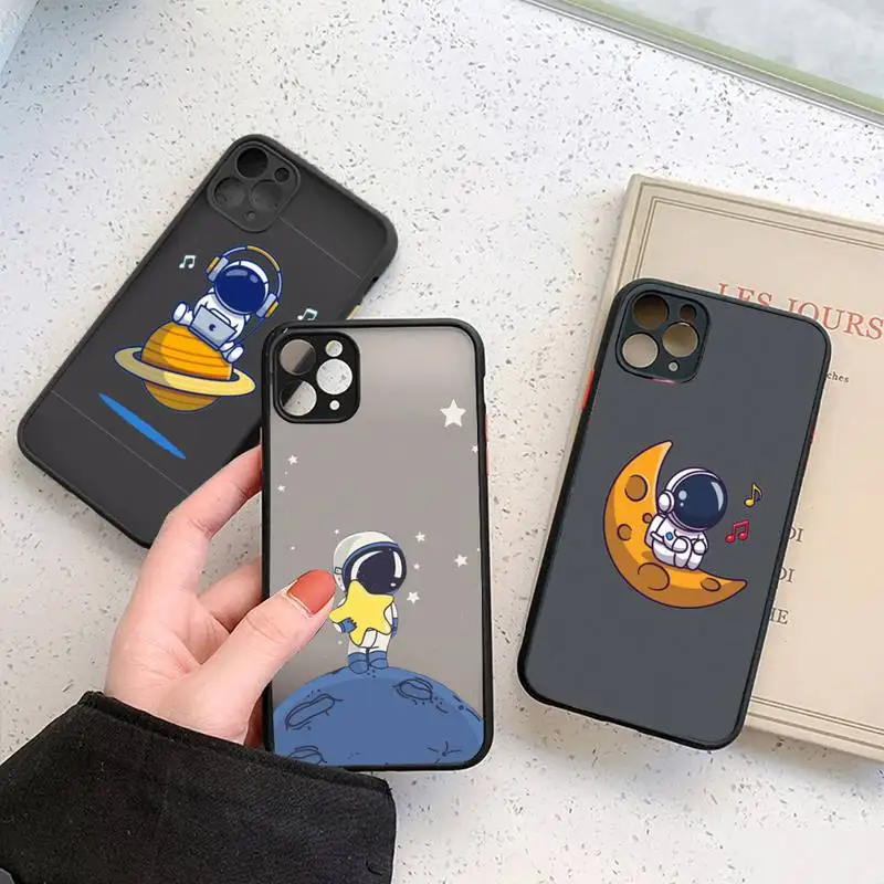 

Cute Cartoon Astronaut Planet Star Phone Case For iphone 12 11 7 8 plus mini x xs xr pro max matte transparent cover