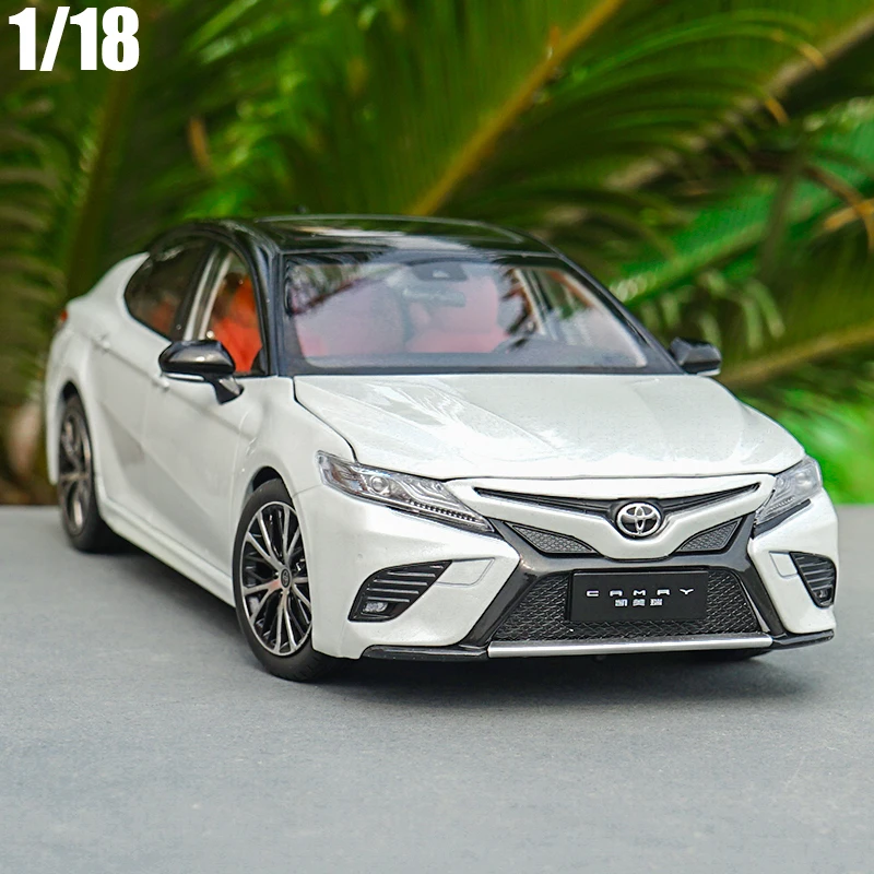

Модель литая автомобиля Toyota Camry 1/18, Спортивная модель 8 поколения с оригинальной коробкой для мальчиков, Подарочная коллекция, бесплатная до...
