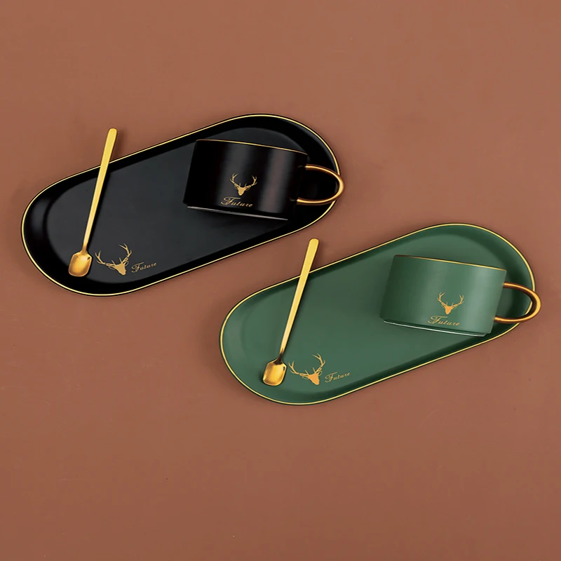 Набор кофейной чашки блюдце-поддон Золотая керамическая европейская роскошная