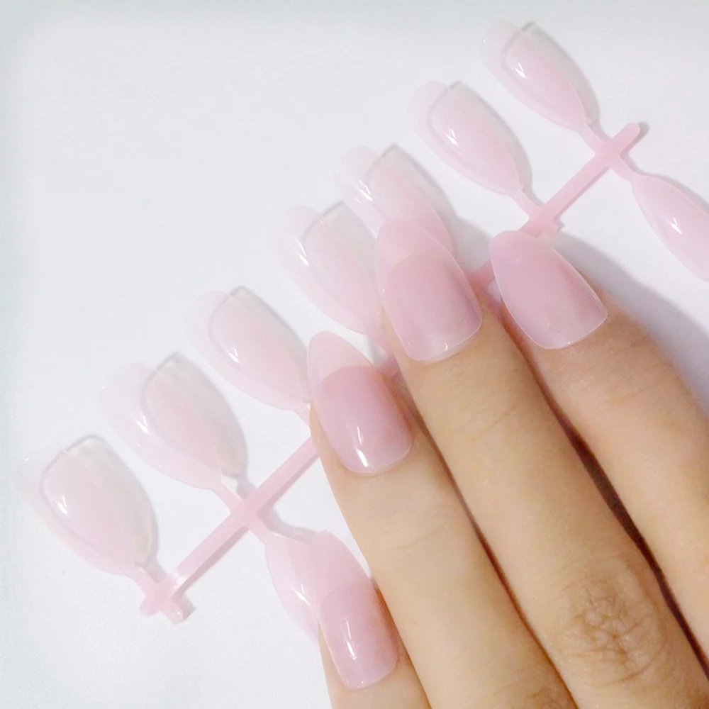 

24 Pcs Shiny Clear Pink Short Stiletto False Nails Translucent Artificial Fake Nails For Design Manicure Tools E021