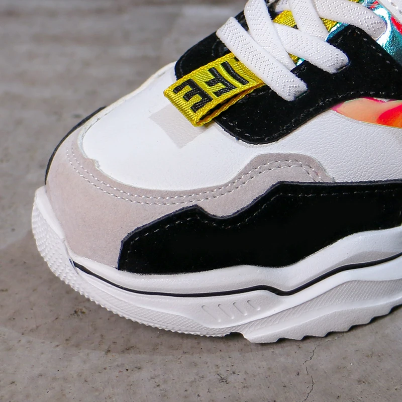 J & G 2020 Anak Olahraga Sepatu Musim Semi Baru Anak Laki-laki Anak Perempuan Putih Sepatu Anak Kulit Sepatu Kasual Fashion anak-anak Sepatu