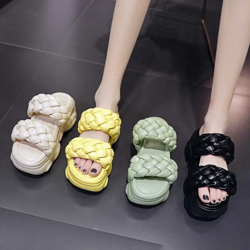 

Women's Outdoor Slippers Spring/Summer 2021 New Fashion Internet-Famous Platform Super Popular Height Increasing Insole Sandals