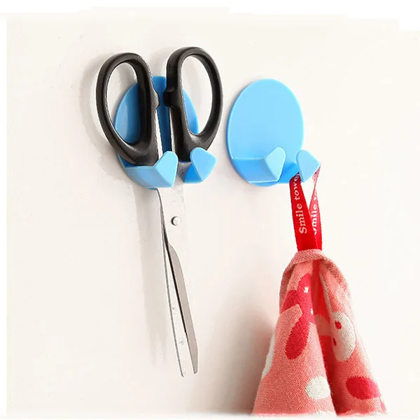 New 2Pcs Practical Self-AdheSive Power Plug Socket Holder Sticky Hooks Home Hotel Wall Hanger Storage Tools SCI88 | Дом и сад