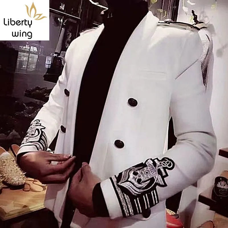 

Fashion Mens White Autumn New Double Breasted Epaulet Embroidery Slim Fit Casual Blazer Men Groomsman Suit Jacket