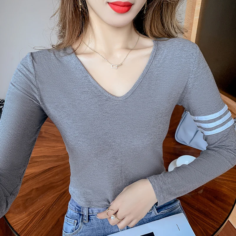 

Design V-neck Long-Sleeved T-shirt for Women 2021 Autumn New Chic All-Matching Slim Fit Slimming Bottoming Shirt Short Top
