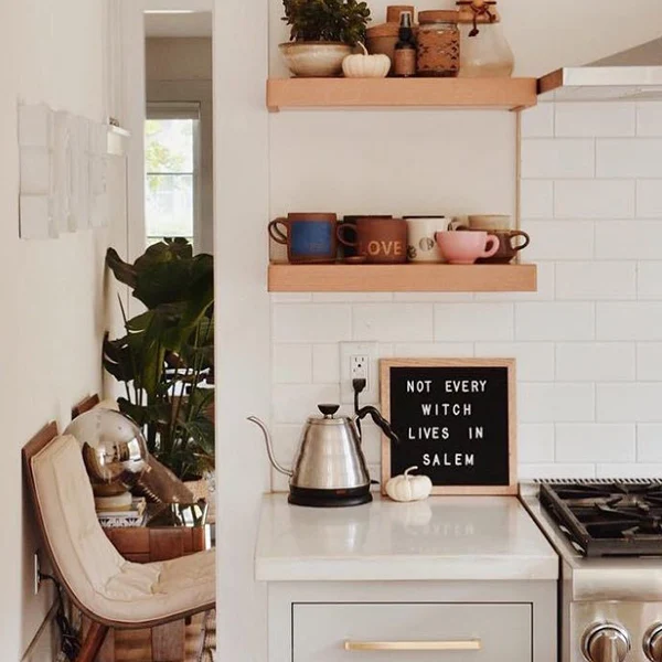 

Felt Letter Board Wooden Frame Changeable Symbols Numbers Characters Message Boards for Home Office B88