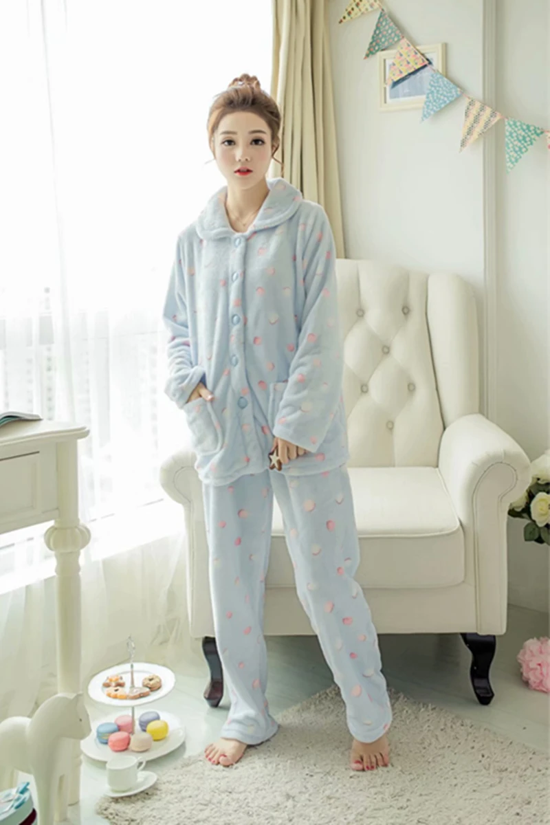 

Long Sleeve Women Pajamas Set Cardigan Dot Print Winter Warm Thick Flannel Pyjamas Set Lapel Coral Velvet Women Sleep Wear Suit