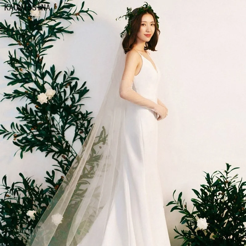 

KAUNISSINA Sexy Mermaid Wedding Dress Women V Neck Sleeveless Satin Sweep Train Beach Vestido De Novia Custom Made Bride Dresses