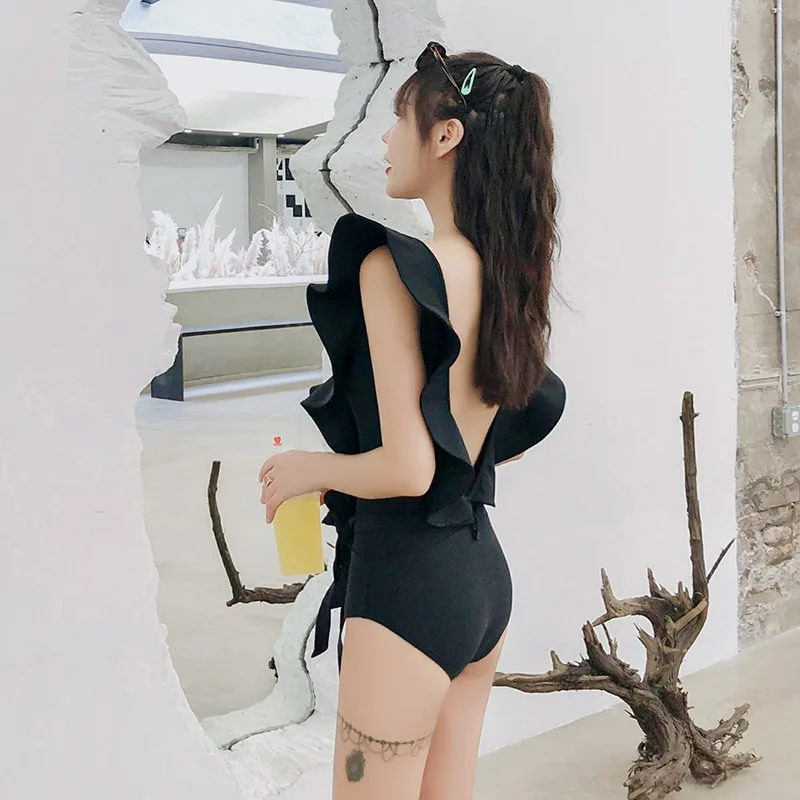 

One-piece Solid Color Fairy Fan Da Lotus Leaf Conservative Small Breasts Gathered Sexy Bikini Swimsuit Women