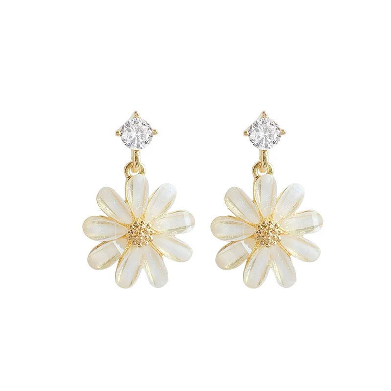 

2021 new fashion super fairy flower earrings feminine delicate Daisy S925 silver needle earrings