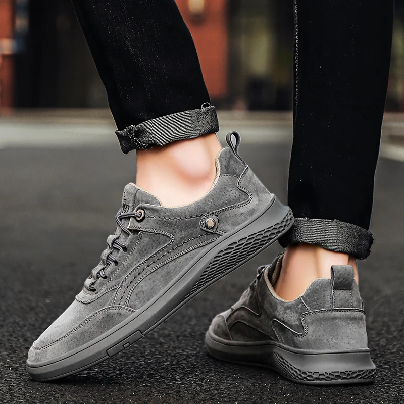 

Men Shoes fashion Genuine Leather Loafers Breathable Autumn lace up comfortable Casual Shoes Outdoor Men Sneakers shoes 45