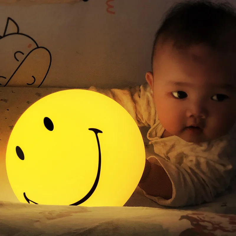 Creative Smiling Face Lamp Children with Sleeping Night Light Bedroom Bedside Decoration Timing Remote Control Feeding Lamp