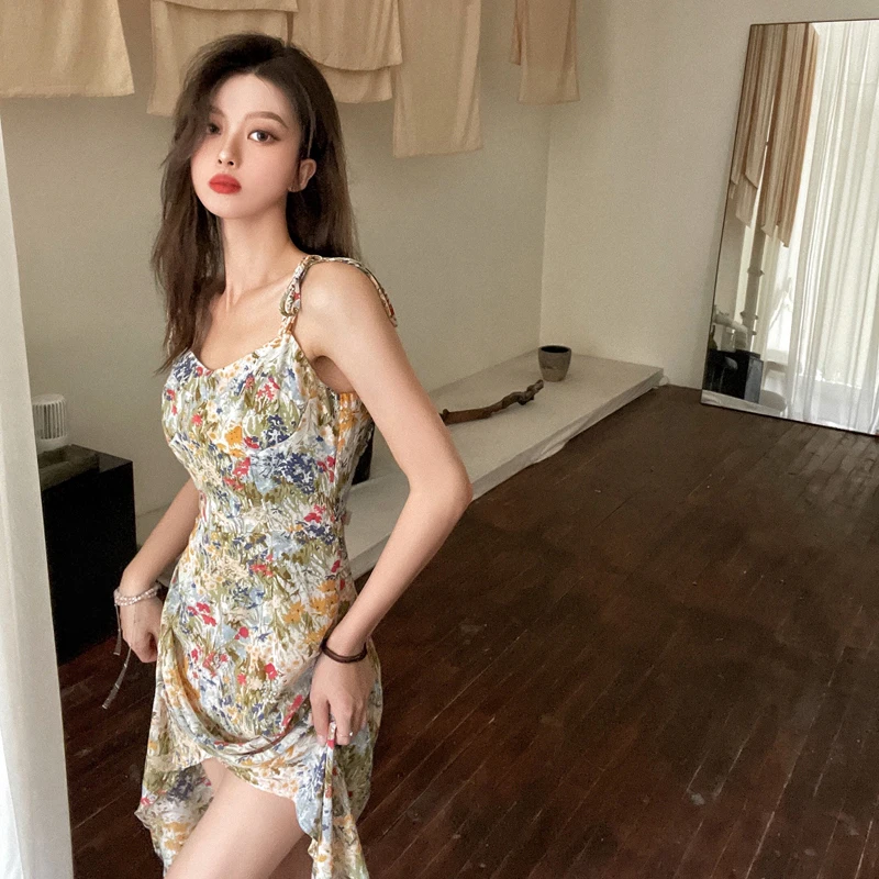 

2021 Summer Vintage Oil Painting Floral Sling Temperament Printed Long Skirt Dresses Women Dresses Women M368