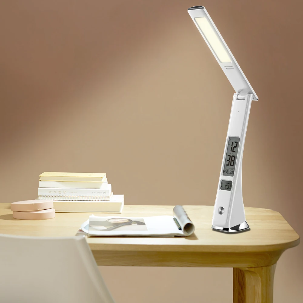 Настольная лампа Artpad 5 Вт с подзарядкой и кожаным чехлом затемняющийся