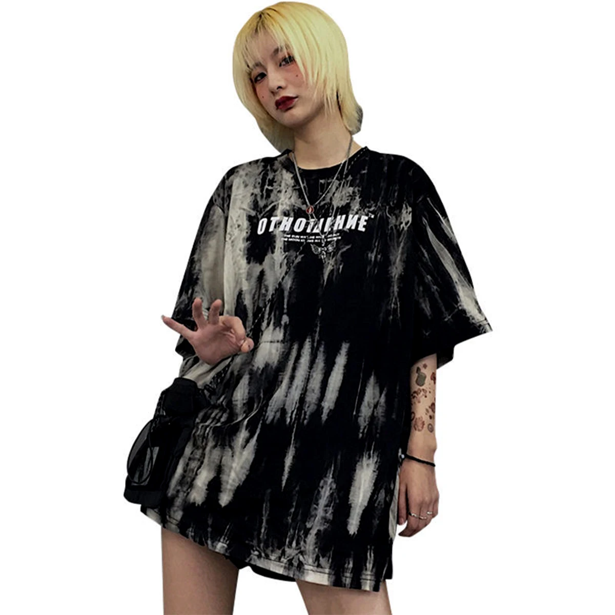 

Summer Korean Tie Dye Loose Women's T-Shirt Female Gothic Street Clothing Punk Retro Harajuku Aesthetics Medium Length Top 2021