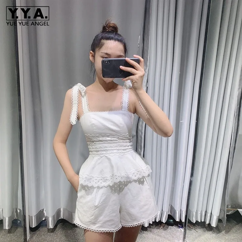 

2022 Summer New Womens Fashion Hollow Out Design White Strap Tops Casual Shorts Sets Office Lady Elegant Solid Two-Piece Suit