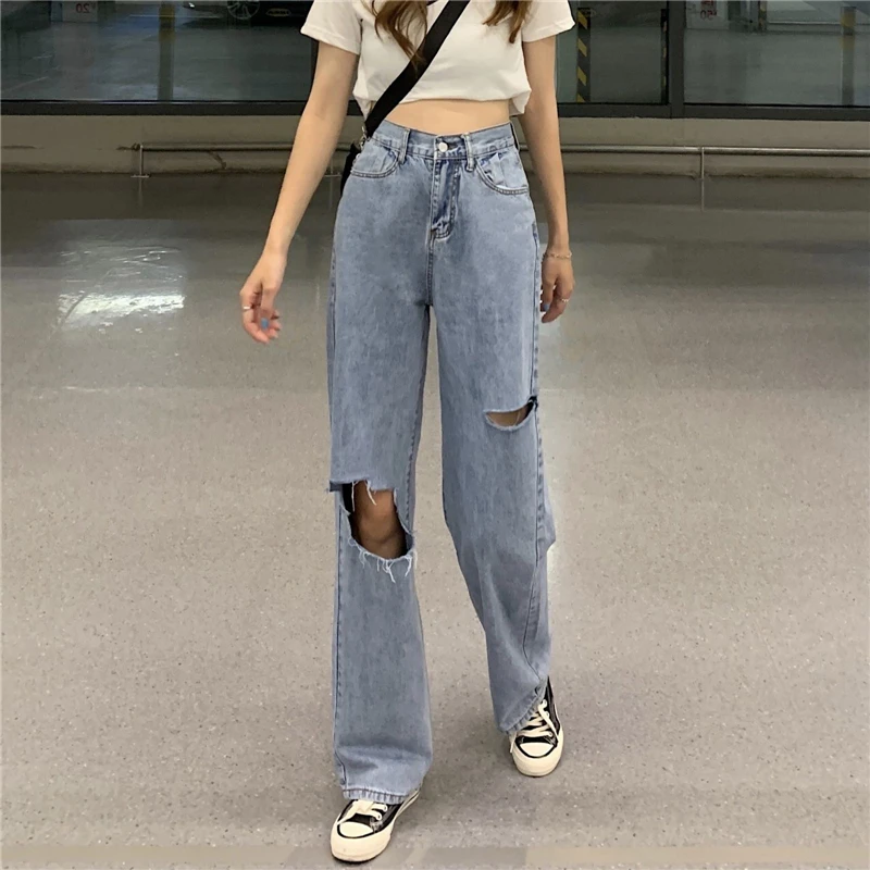 Женские рваные джинсы светло-голубые свободные прямые брюки с широкими