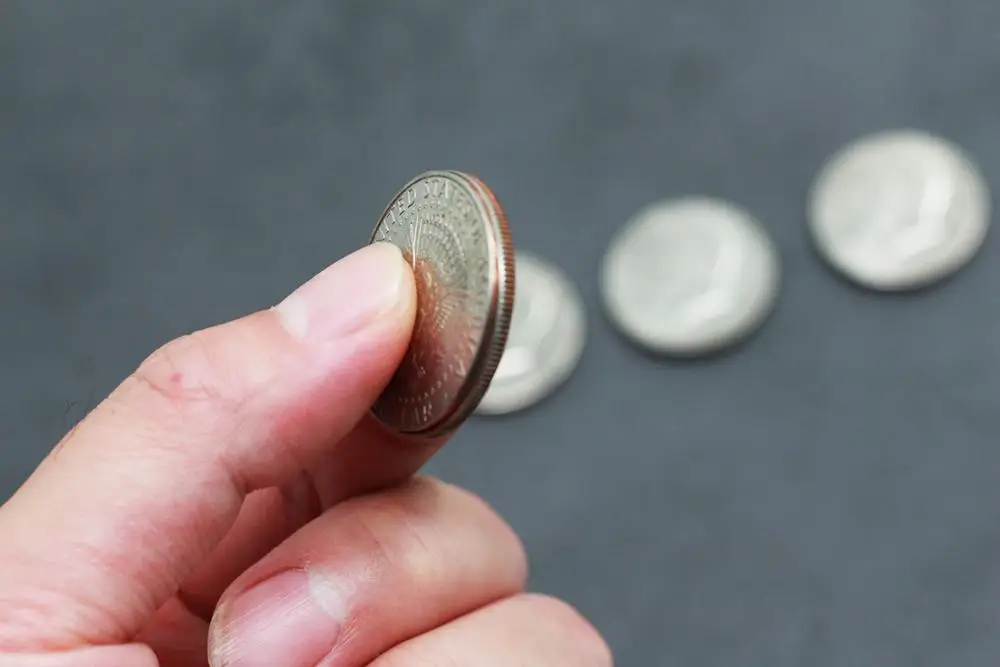 Монета бомбардировщик магия (половина доллара монета версия)