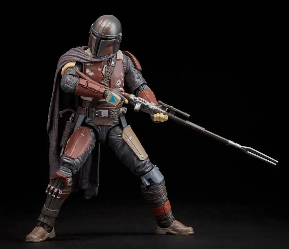 

Hasbro Star Wars 6-inch Mandalorian Black Box Series Movie & TV