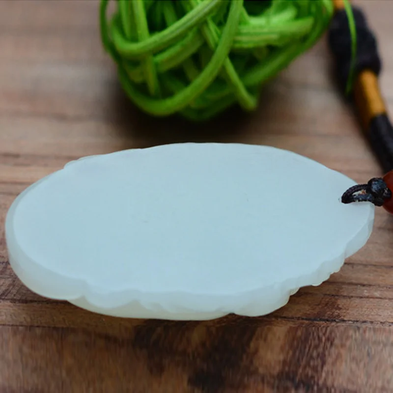 Подвеска из природного белого Афганистана с нефритом Гуаньинь Бодхисаттва