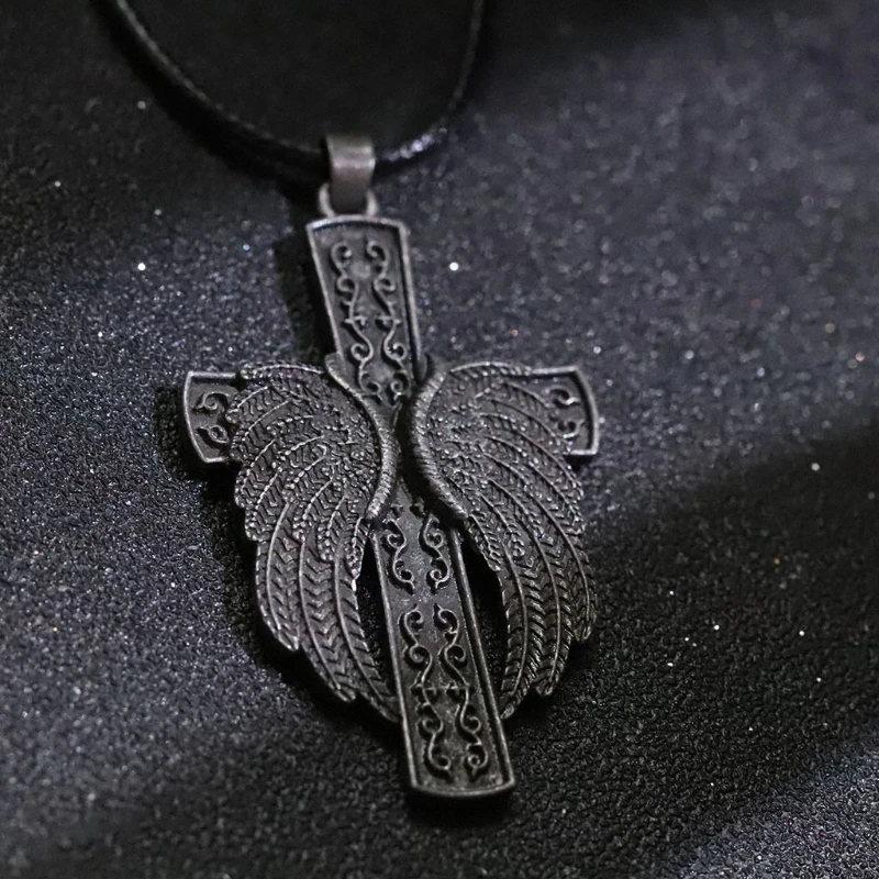 

Angel Wing Cross Necklace Men and Women Gift Pendant Retro Necklace Pendant Memorial Jewelry