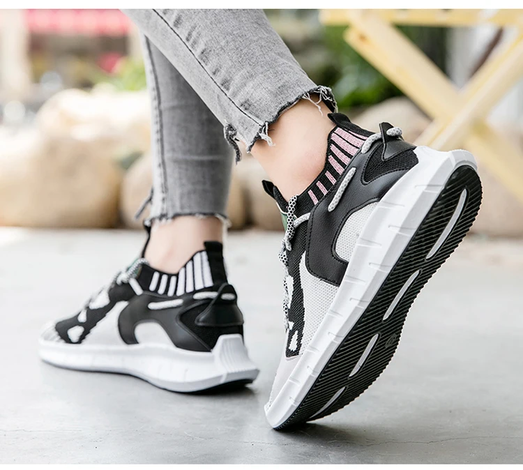 

Trendy New 2020 Summer Flying Shoes Ladies Shoes Women Casual Breathable Mesh Running Women's Sports Shoes