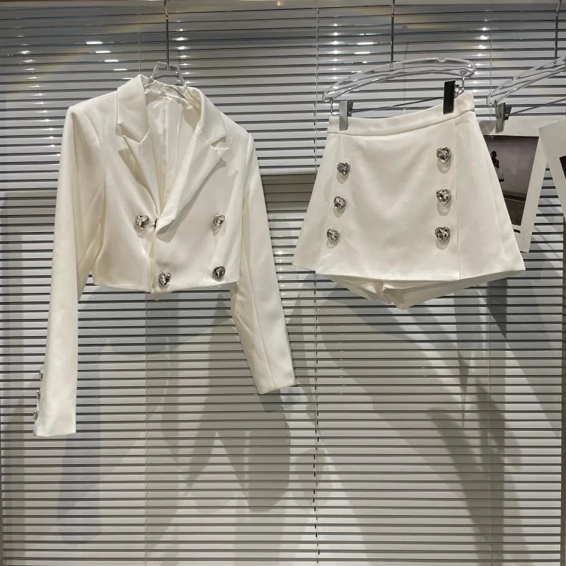 

2021 Autumn New Double Row Love Diamond Button Long Sleeve Short Blazer + Shorts Two 2 Piece Sets Womens Outfits Set Women