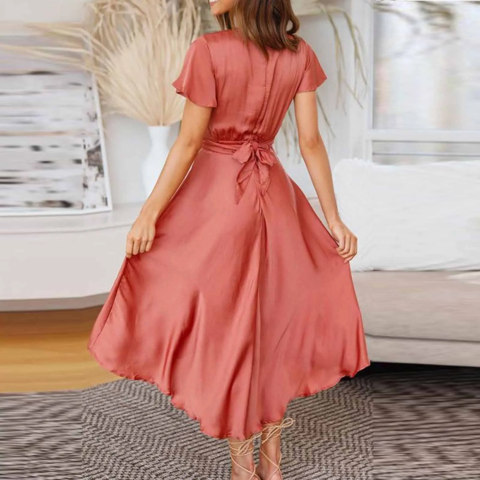 

Fashion Women Elegant Summer Dress 2021 Casual Short Sleeve V-Neck Solid Dresses Slim Sexy Party Dresses