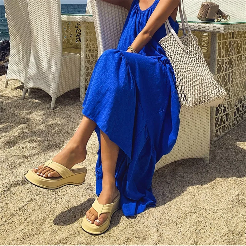 

INS Hot Chunky Heel Summer Beach Platform Flip Flops Women Slides Faux Sueded Open Toe Soft Sole Designer Sandals Women Shoes