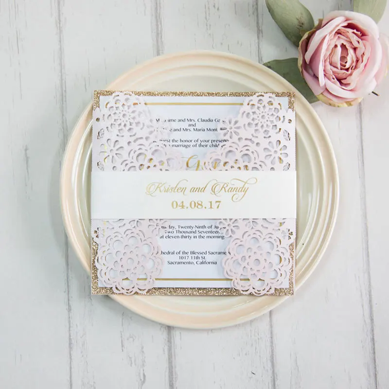 (10 шт./лот) полые цветочные квадратные Розовые Свадебные приглашения розовое