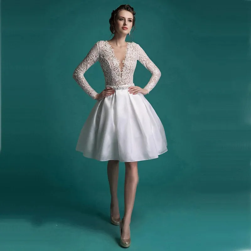 Vestido de noiva Short Wedding Dress 2020 V-Neck Long Sleeves Knee Length Bride Dresses Illusion Back Pearls Lace Wedding Gowns
