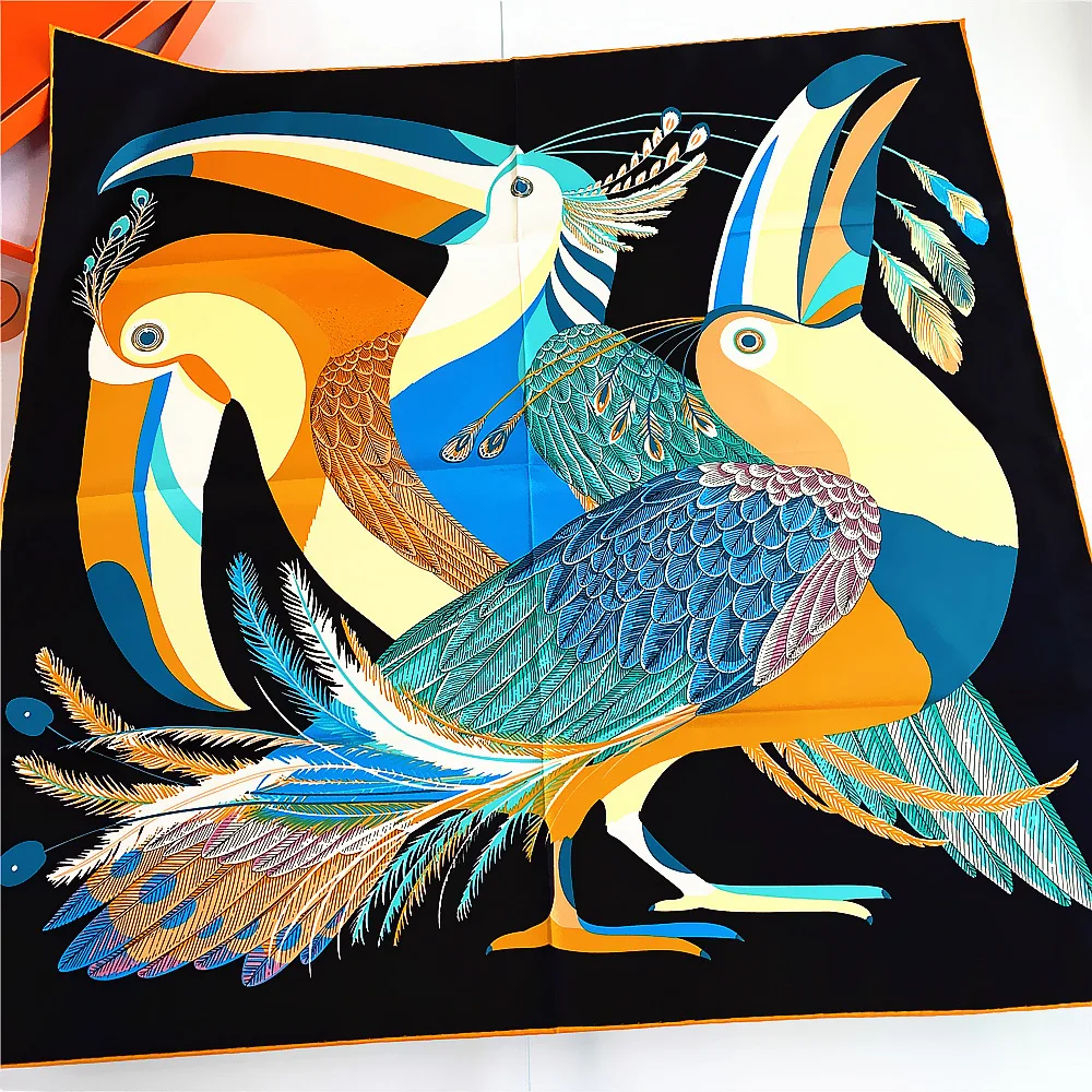 

Feathers Print 100% Silk Scarf Shawl Wraps Foulard 2021 New Cartoon Bird Twill Silk Scarf Head Scarves Hand Rolled Edges