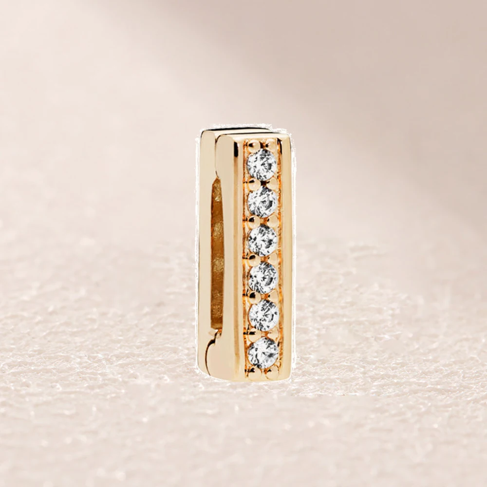 

767633CZ SHINE REFLEXIONS TIMELESS CLIP CHARM