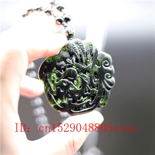 Натуральный черный зеленый китайский нефритовый олень в виде подвески из обсидиана.