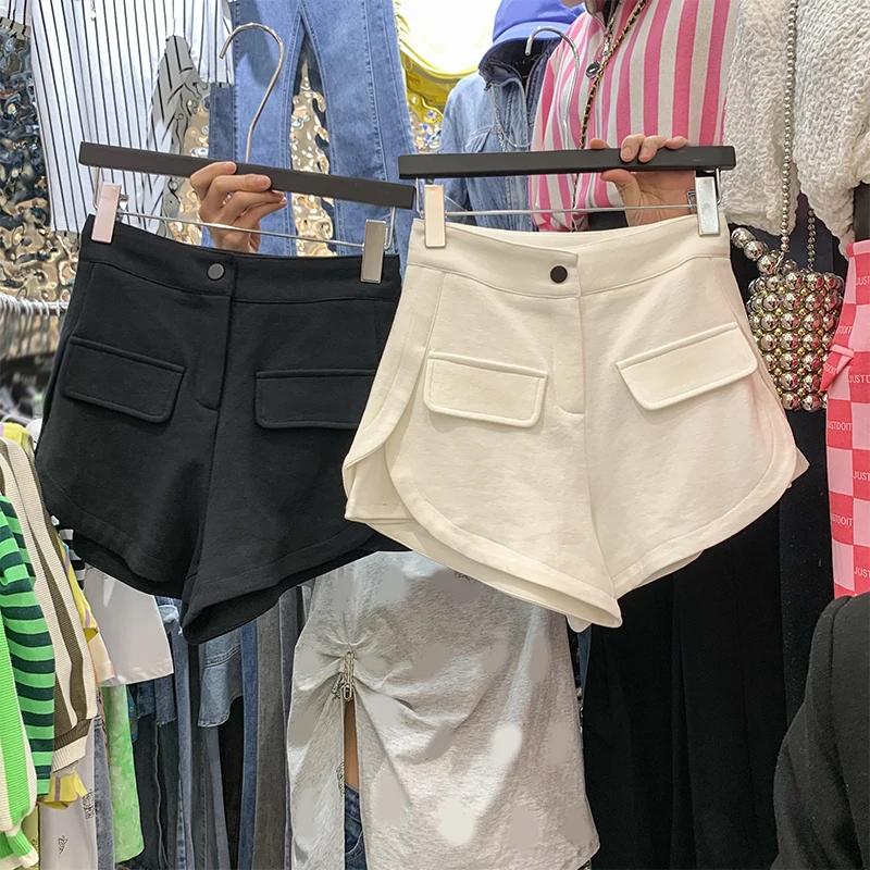 

Women Sweatshorts 2021 New Spring Summer All-match Loose High Waist Wide Leg A-line Shorts Black Casual Split Female Shorts