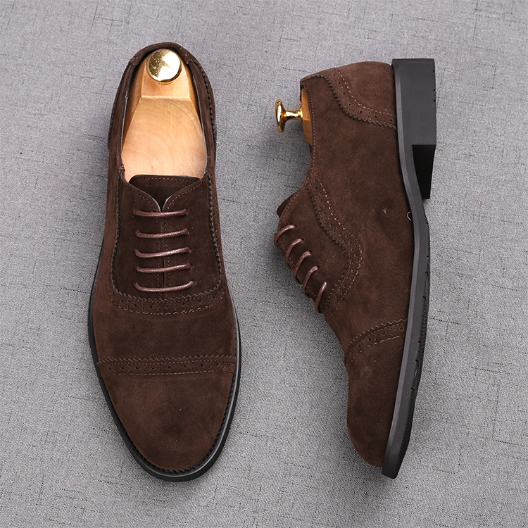 

2020 High quality New men suede Casual Mens Dress Shoes Lace-up Italian Stylist Flat Formal Oxfords Wedding Dress shoe