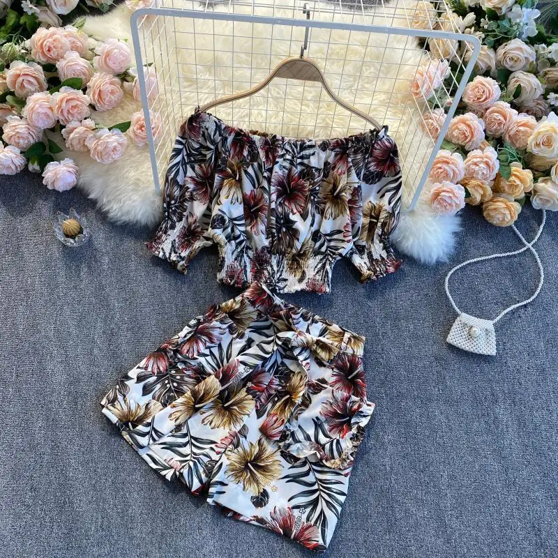 

Bohemian Women 2pcs Set Sexy Slash Neck Puff Sleeve Short Tops + High Waist Wide Leg Shorts Boho Suit New Fashion Spring Summer