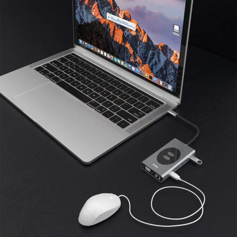 

USB Hub 13-in-1 Multifunction Portable Wireless Charging Video Output Data Hub
