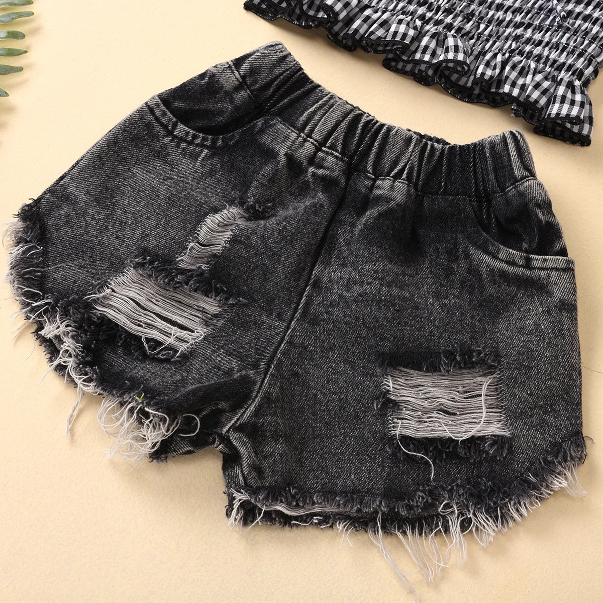

Ircomll 2-8Y 2pcs Summer toddler girl clothes Straight shoulder Top + ripped Denim Shorts Toddler Girl Clothes Costume For Girls