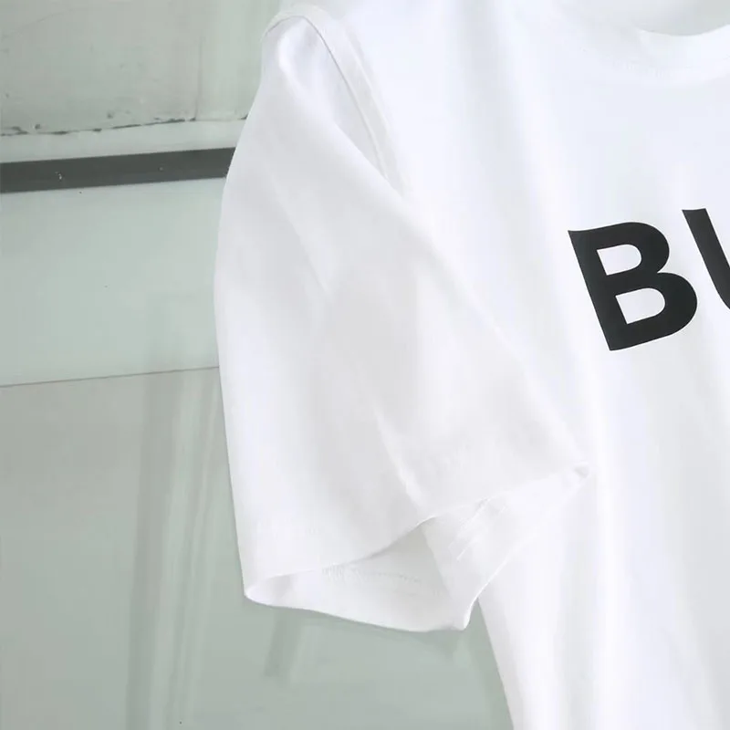 

High Quality Short-sleeved T-shirt is Simple Men and Women With The Same Couple Outfit Popular With short sleeves